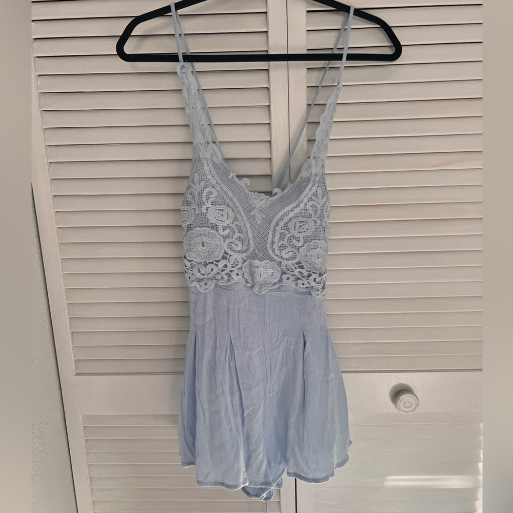 NWOT- Woman's Lace Romper Size XL